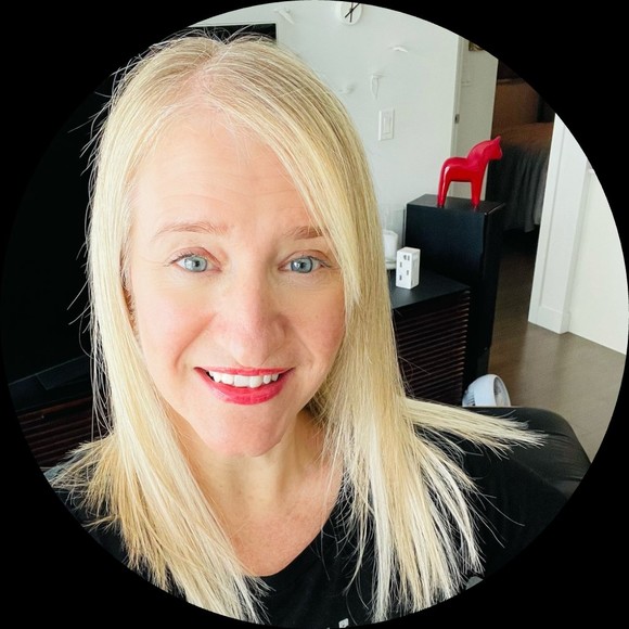 Meet your Posher, Dorothy - Picture 1 of 1